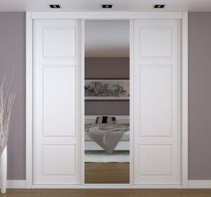 Frente de armario blanco a medida modelo EXT-52 Frente de armario blanco a medida modelo EXT-52 de BNZ Mueble